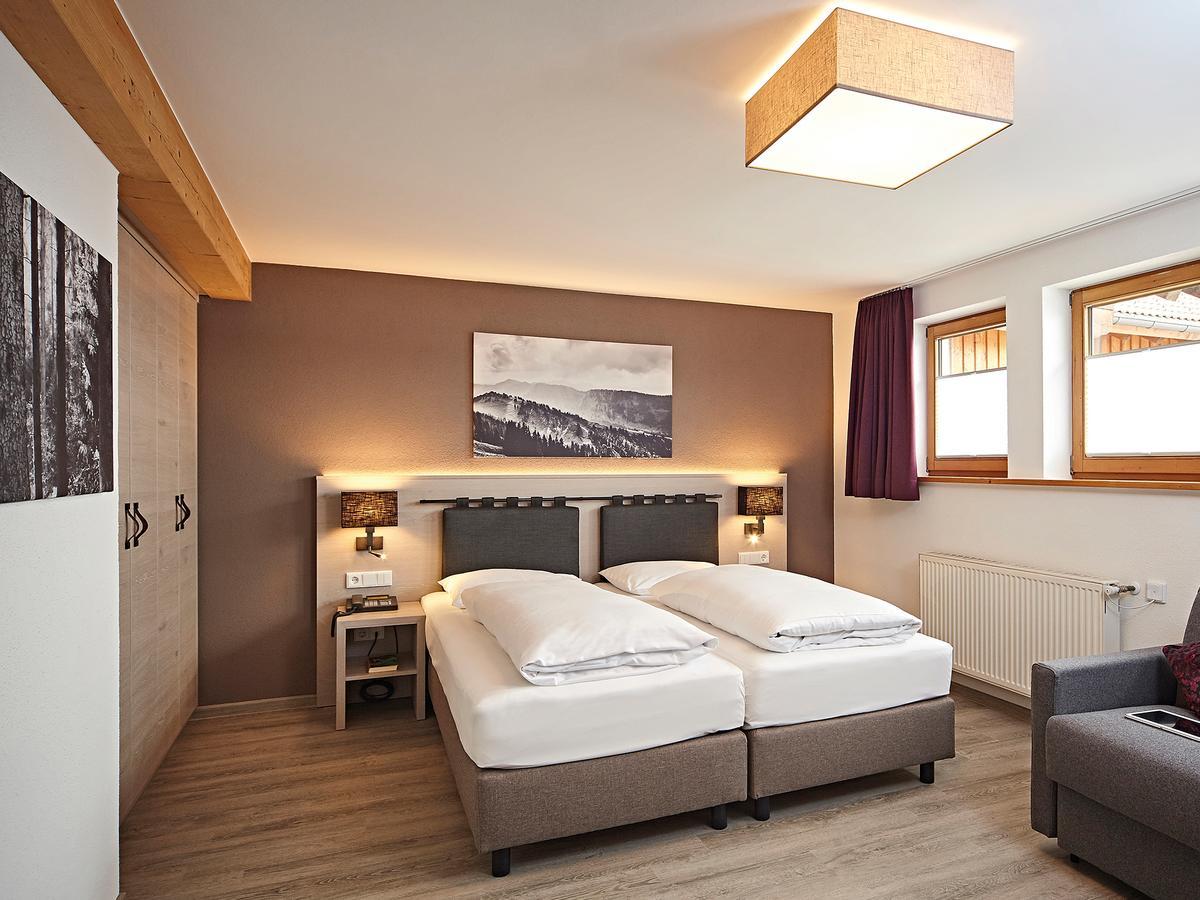 Hotel Die Krone - Immenstadt-Stein Immenstadt im Allgäu Dış mekan fotoğraf